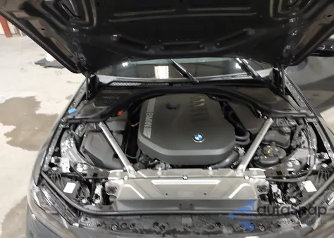 2025 BMW M440I xDrive z USA, uszkodzony, nr VIN WBA83DA00SCT09661